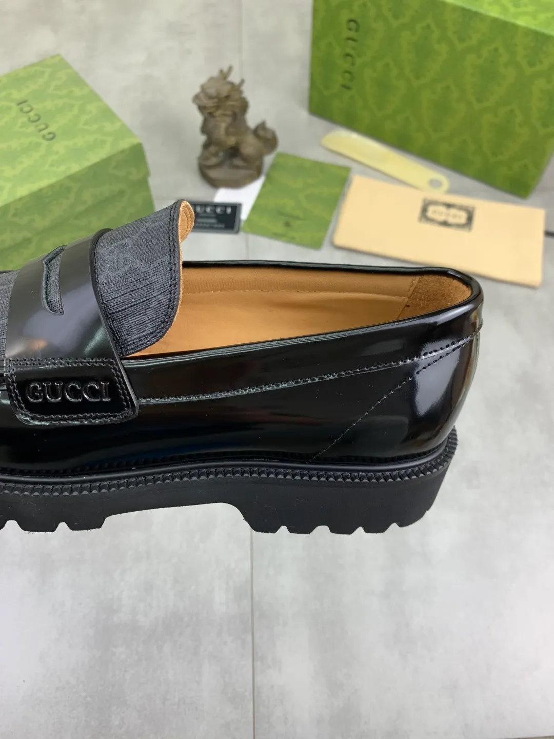Men's shoes P580💰【New style】🆘Water dyed cowhide lining (GUCCI) Gucci business leather shoes, made of original imported Italian 🇮🇹 open-edge beaded calfskin, fully water-dyed cowhide lining, carefully handmade by professional shoemakers, the original version is specially designed for wear-resistant and lightweight foam outsole. Standard code: 38-45 5️⃣color🉑️select